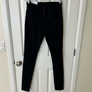 Black Skinny Jeans